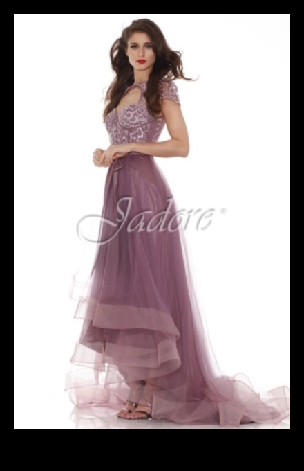 Eleganță de seară pentru începători Un ghid pentru frumusețea plină de farmec cu un buget redus 3 Eleganță de seară pentru începători: defalcarea elementelor de bază ale frumuseții pline de farmec