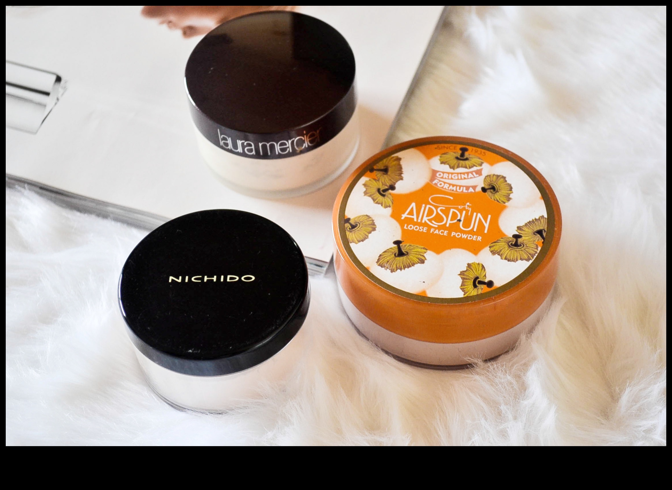 Setarea confruntării cu pulbere: compararea formulelor libere și presate