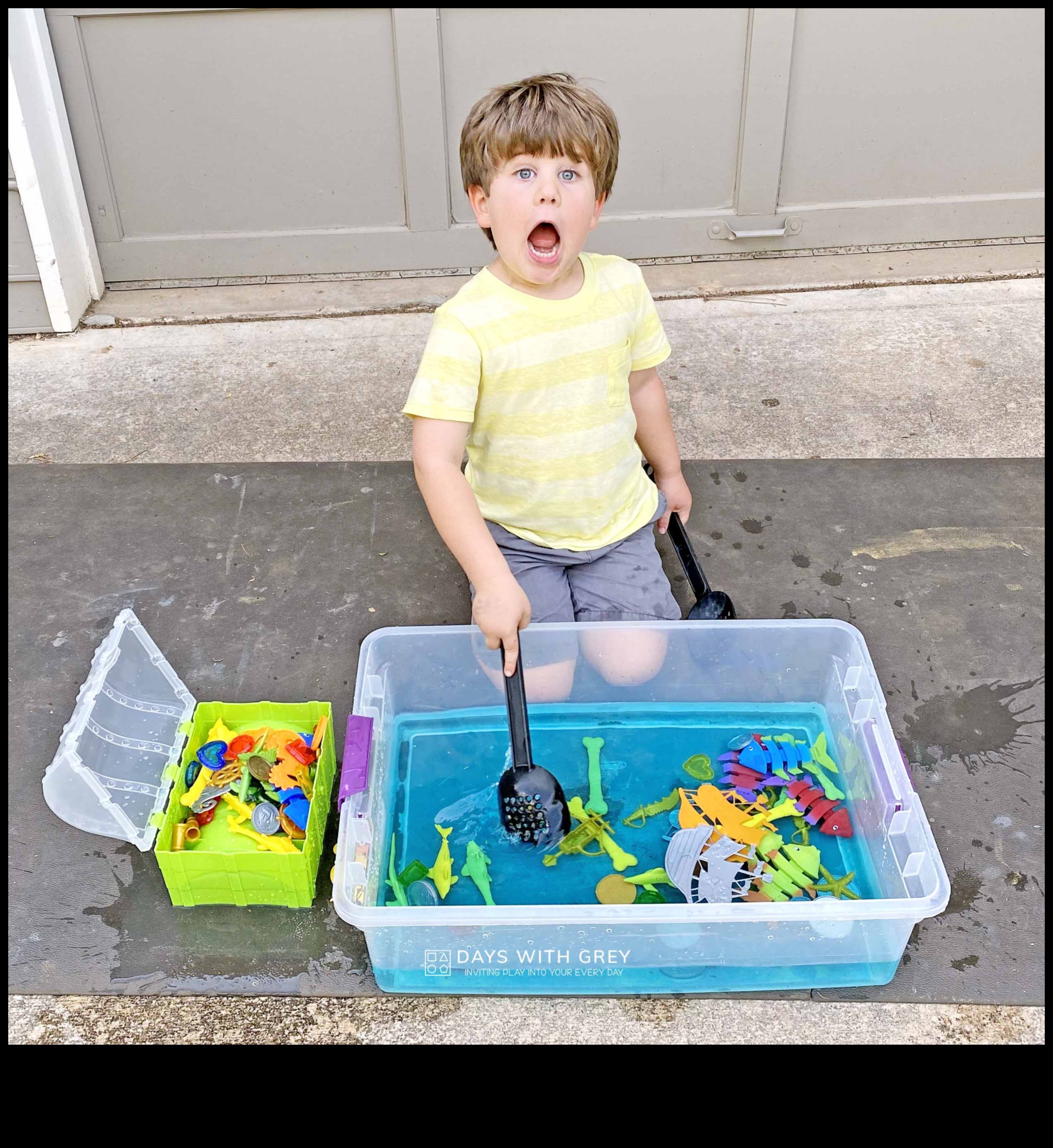 Babbling Brook: distracție muzicală în apă pentru bebeluși