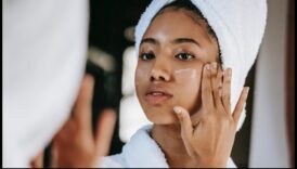 Influența schimbărilor sezoniere: adaptarea machiajului natural la vreme