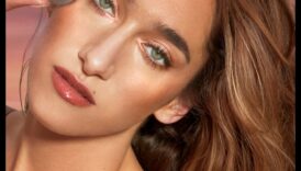 Machiaj plin de farmec pentru vacanță: obținerea frumuseții sărutate de soare cu un efort minim